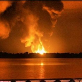 Heatwave: The Petronas gas pipeline in Lawas on fire after the explosion early yesterday morning. Villagers in nearby settlements could feel the heat from the massive fire. Photo: The Star